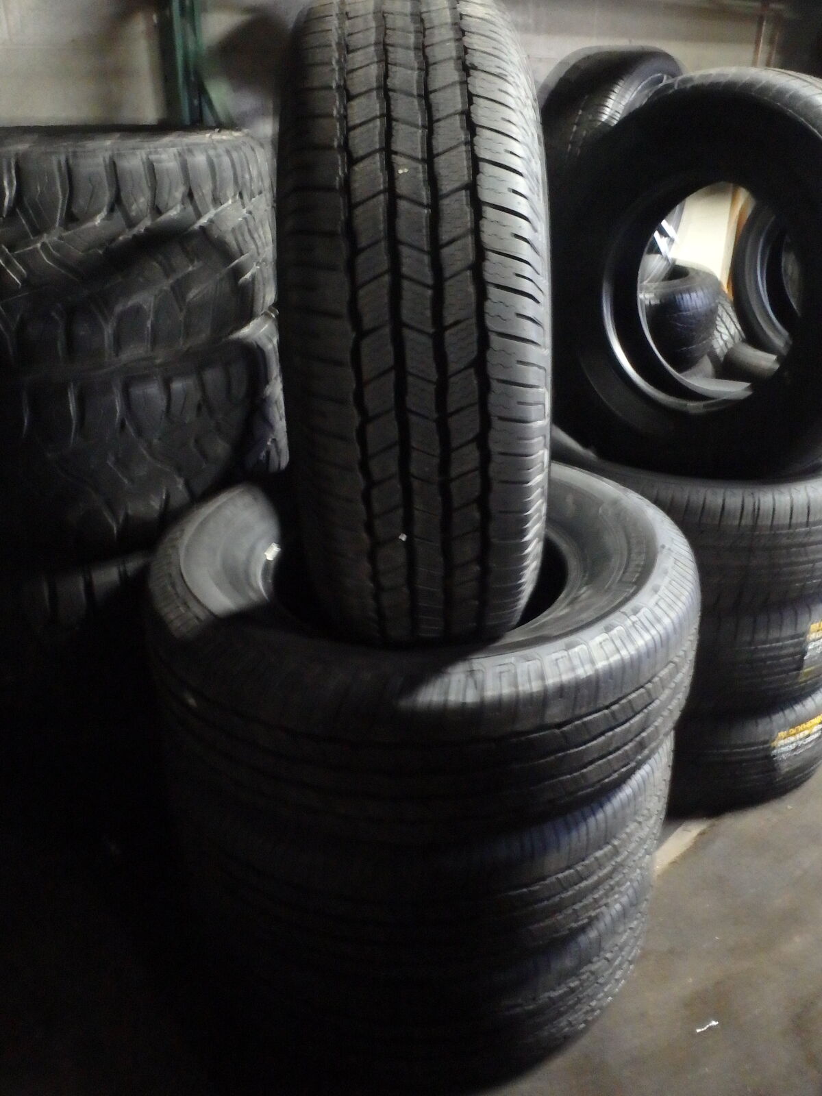 265/70R17 MICHELIN DEFENDER LTX M/S SET OF BRAND NEW TIRES