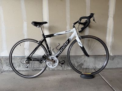 Giant Road Bike OCR1