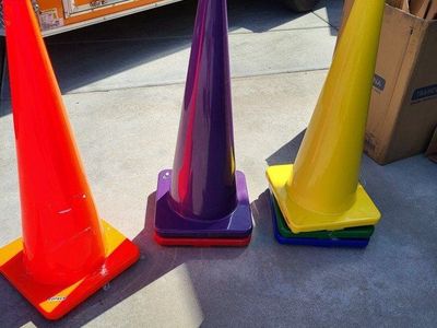 Gopher 36"H Rainbow Cones Set of 6*