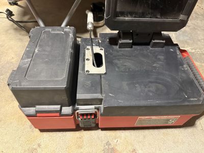 Milwaukee pack out 75’ drain snake,