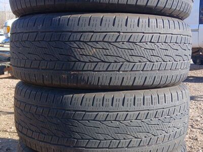 275-60-20 Continental CrossContact LX20 Tires