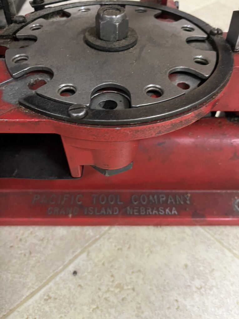 Pacific DL-366 — Reloading Press