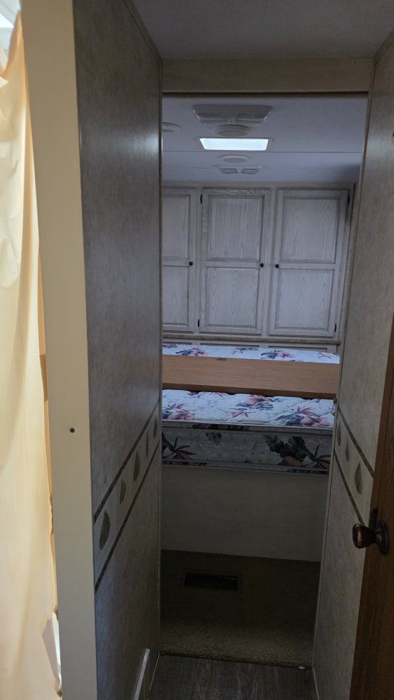 Main image 12