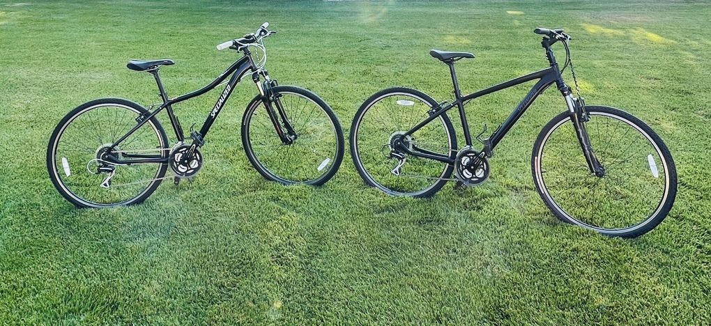 Specialized Hybrid Bikes-excellent Condition