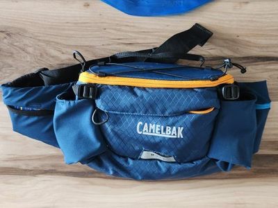 Camelbak Hydration Hip Pack with 1.5L Crux Reservoir, Blue - Excellent Condition