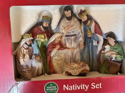 Winter Wonder Lane 7-Piece Nativity Set - Christmas Religious Decor