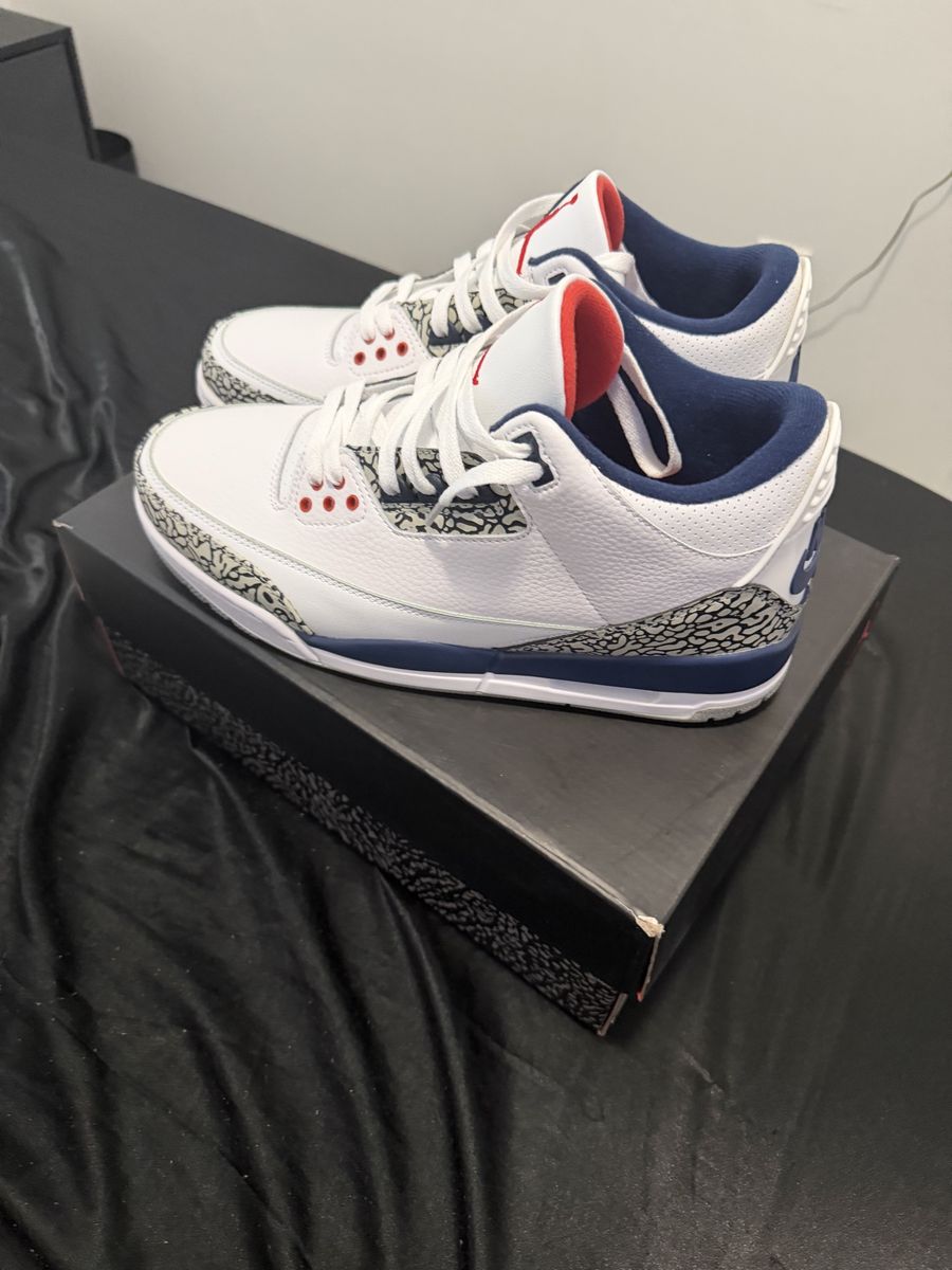 Jordan 3 OG True Blue Size 10 men’s Brand new