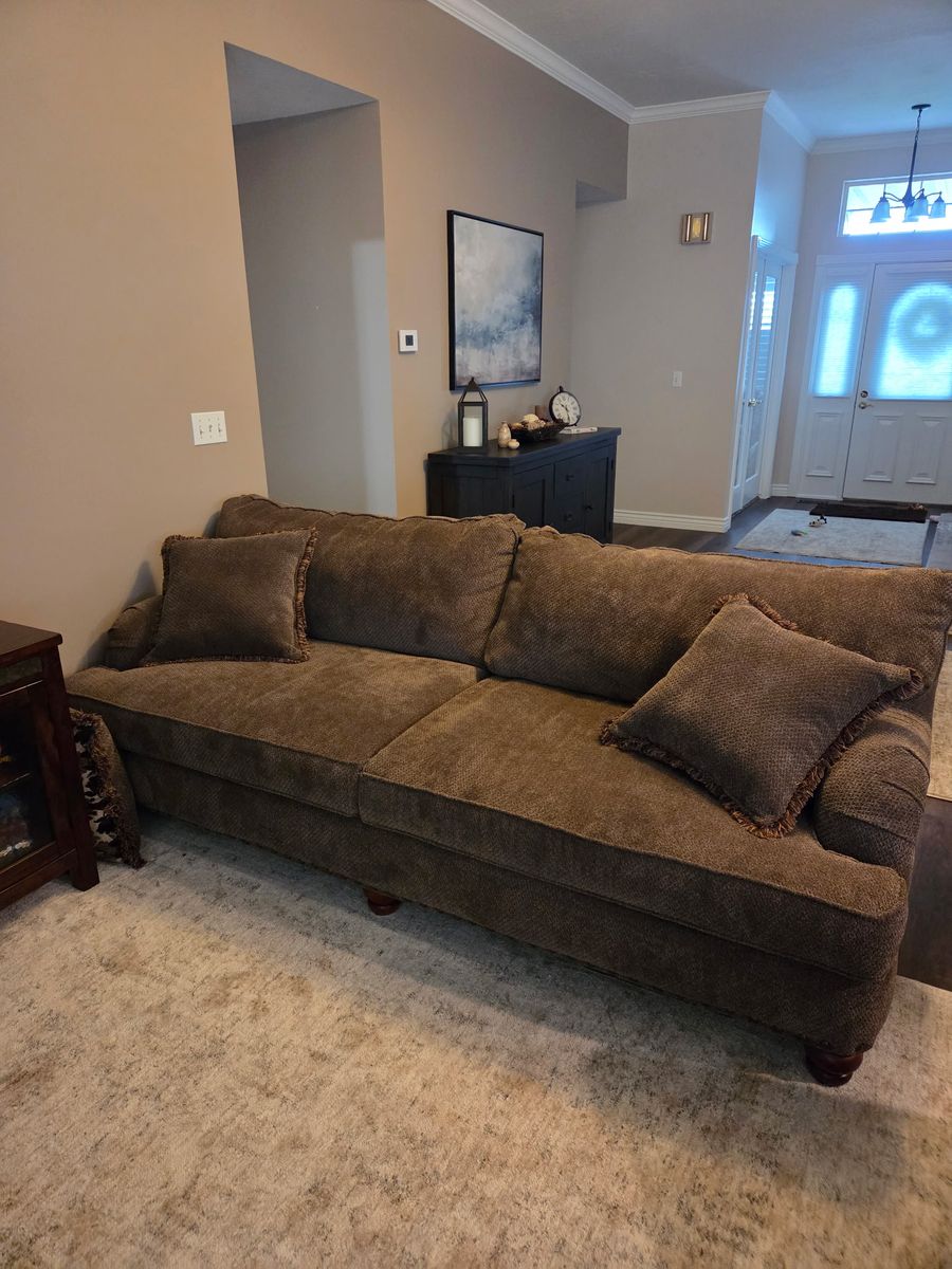 Brown Sofa Excellent Condition