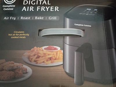 Complete Cuisine 4 Quart Digital Air Fryer - Air Fry, Roast, Bake, Grill brand new