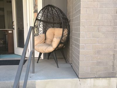 Outdoor egg chair