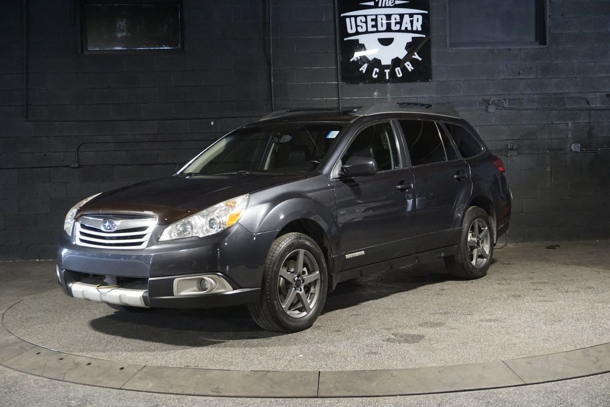 2011 SUBARU OUTBACK 3.6R Limited