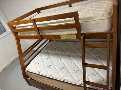 Twin over full bunkbed with mattresses