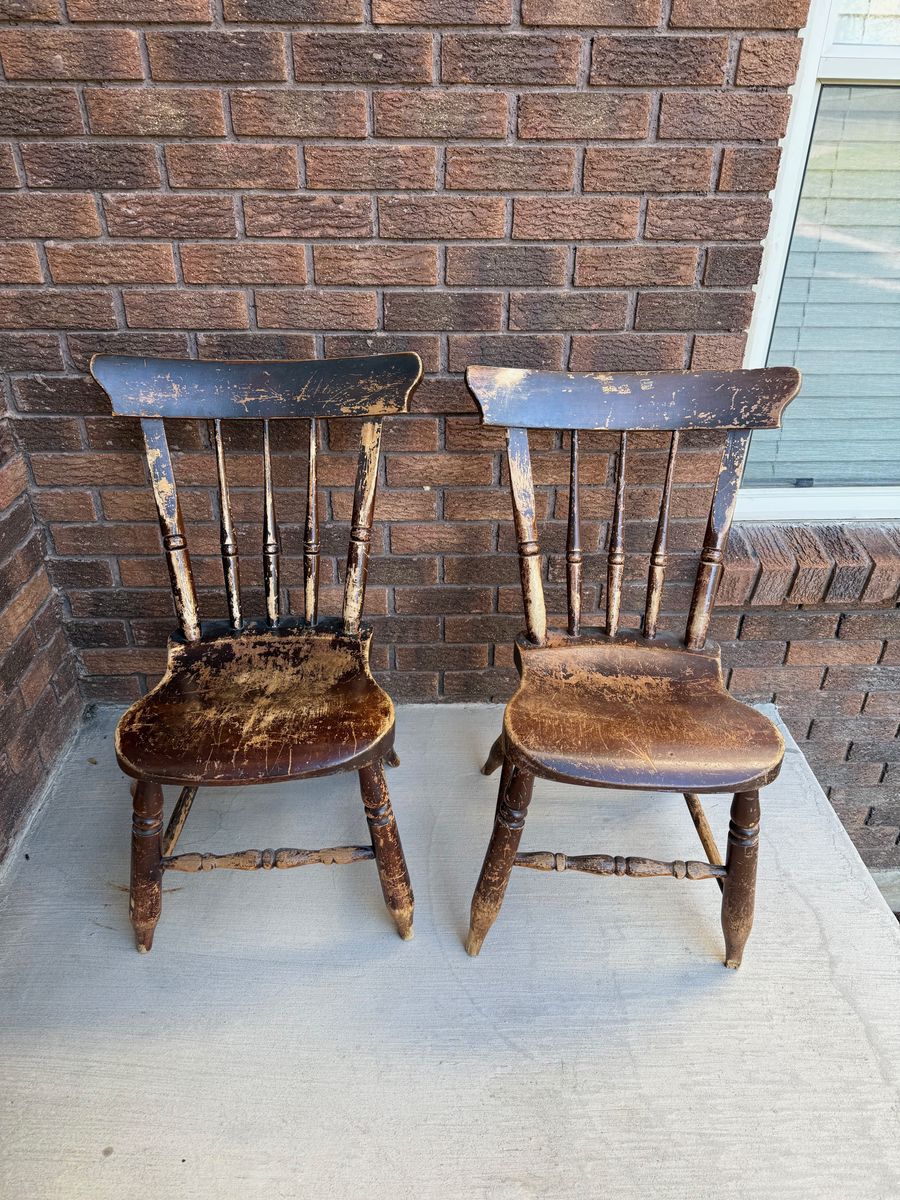 Vintage Primitive Wood Chairs – Set of 2