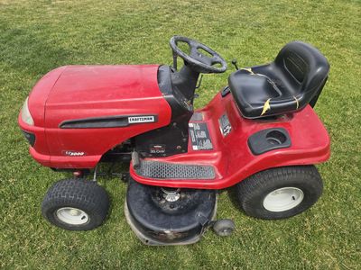 Craftsman LT3000 Riding Lawn Mower – Ready to Mow