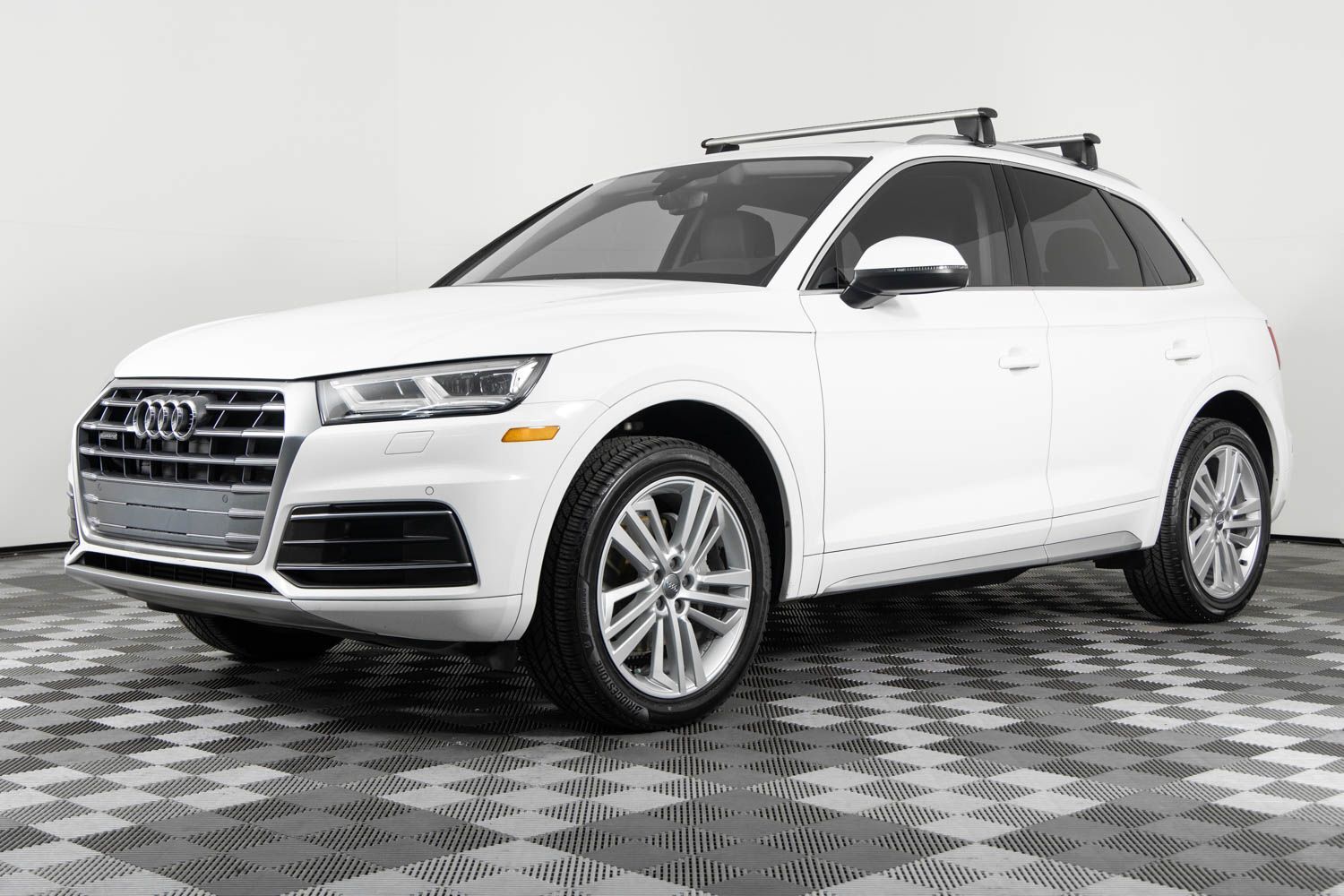 2020 AUDI Q5 quattro Premium Plus 45 TFSI