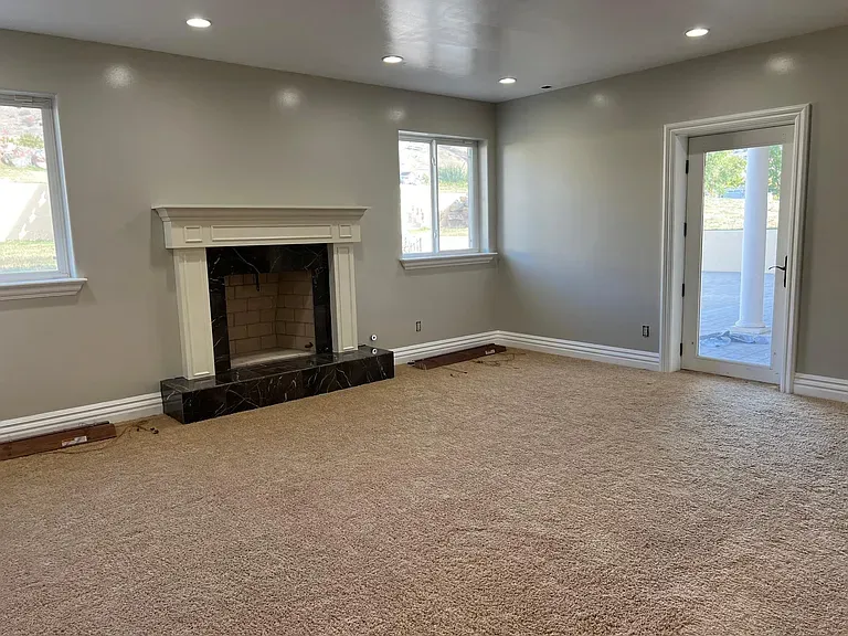 Amazing 1 bdrm spacious apartment