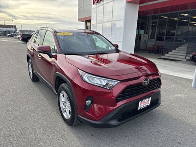 2021 Toyota RAV4 XLE