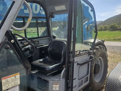 2013 Telehandler 1056