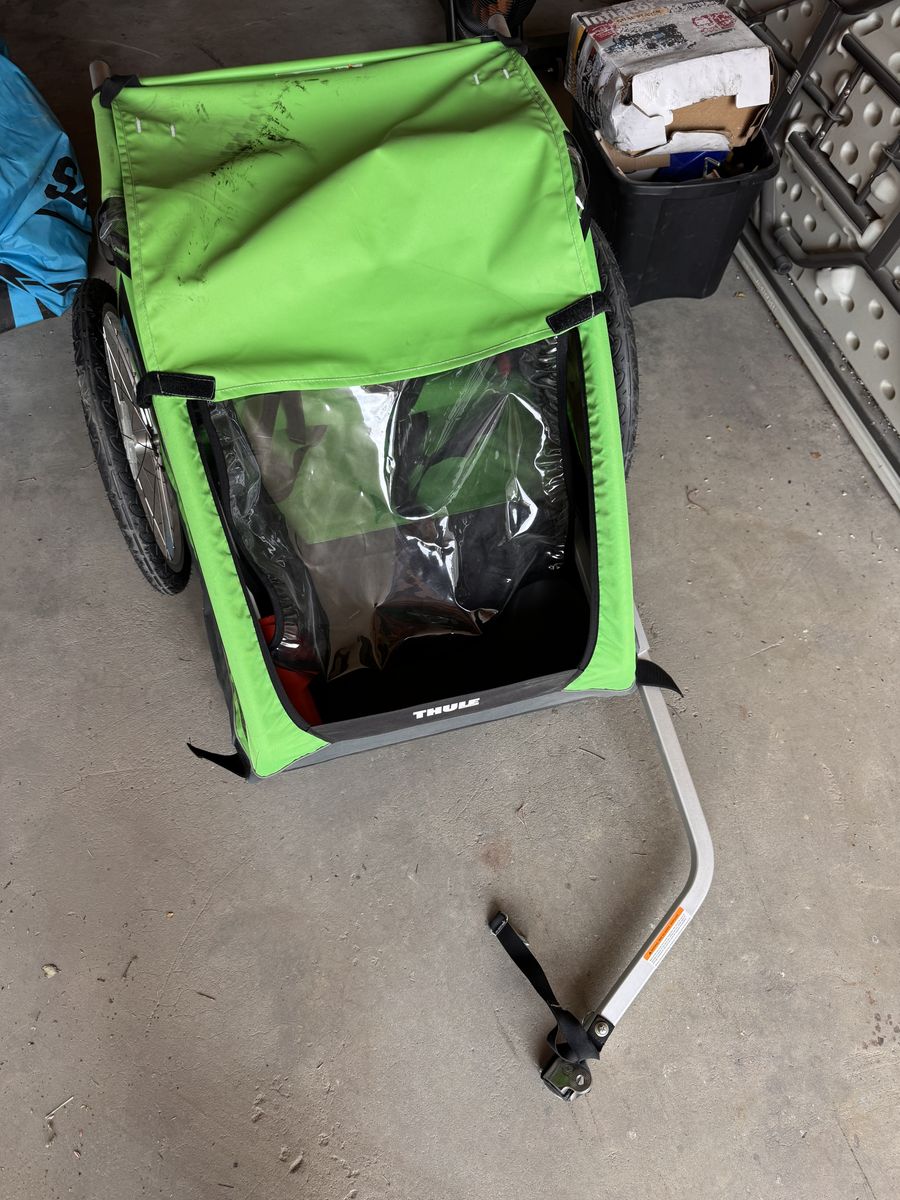 Thule 2 kid bike trailer