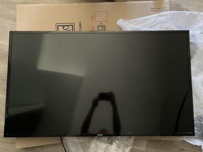 Samsung 49” Smart TV – Works Great – $50