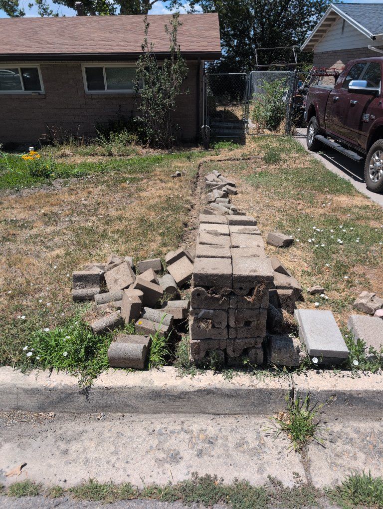 Interlocking Concrete Pavers & Edging Stones - Gray, Various Sizes, Bulk Lot for Landscaping