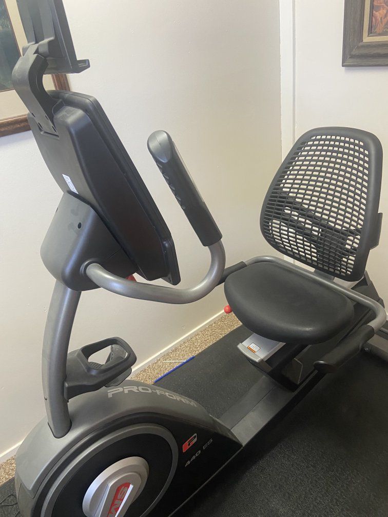 Pro-Form 440 ES Recumbent Exercise Bike - iFit Ready, 25 Resistance Levels, 350lb Capacity