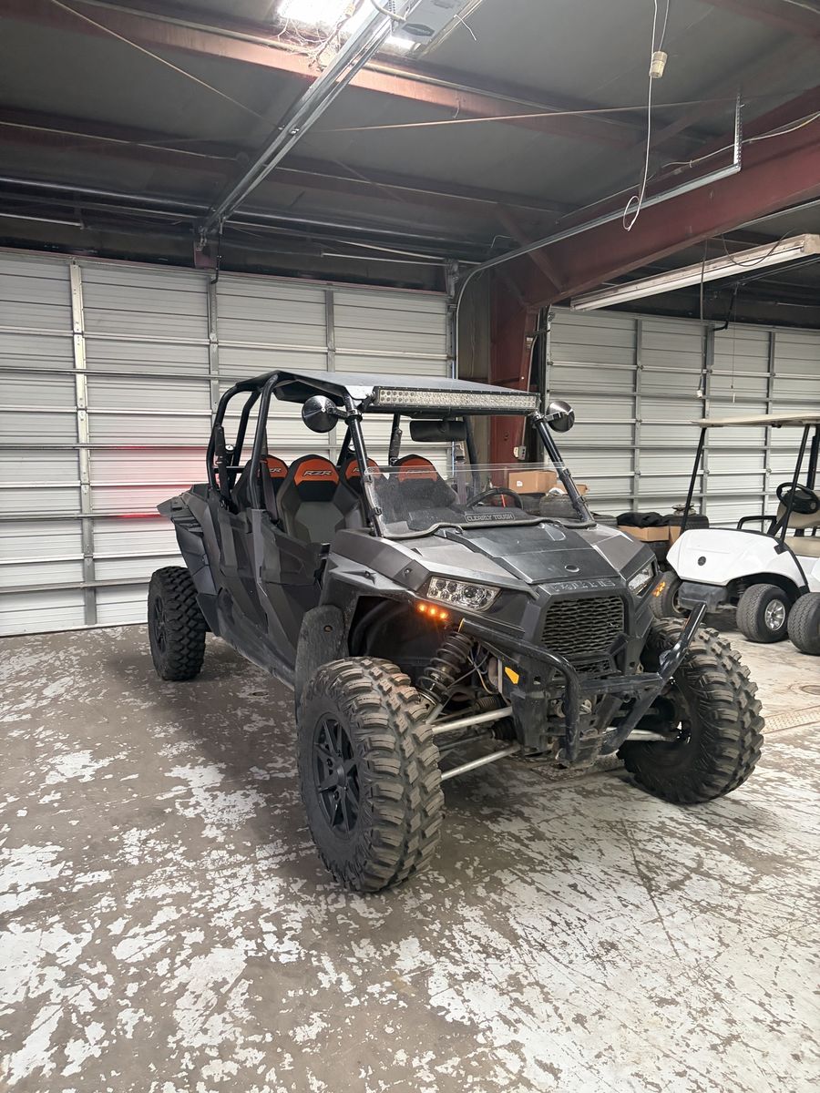 2014 Polaris Rzr XP 1000 4 seat