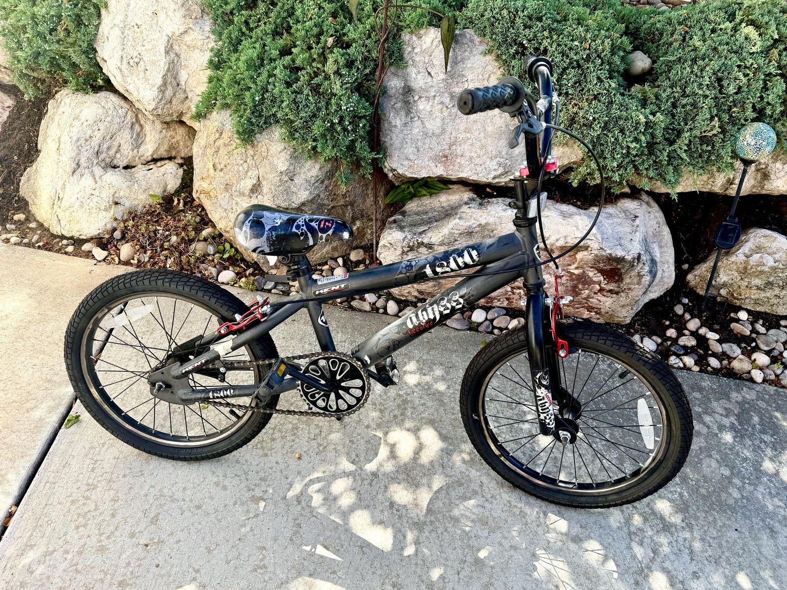 Boy’s Kent Abyss 1800 Freestyle Sting Ray Bike BMX Bicycle