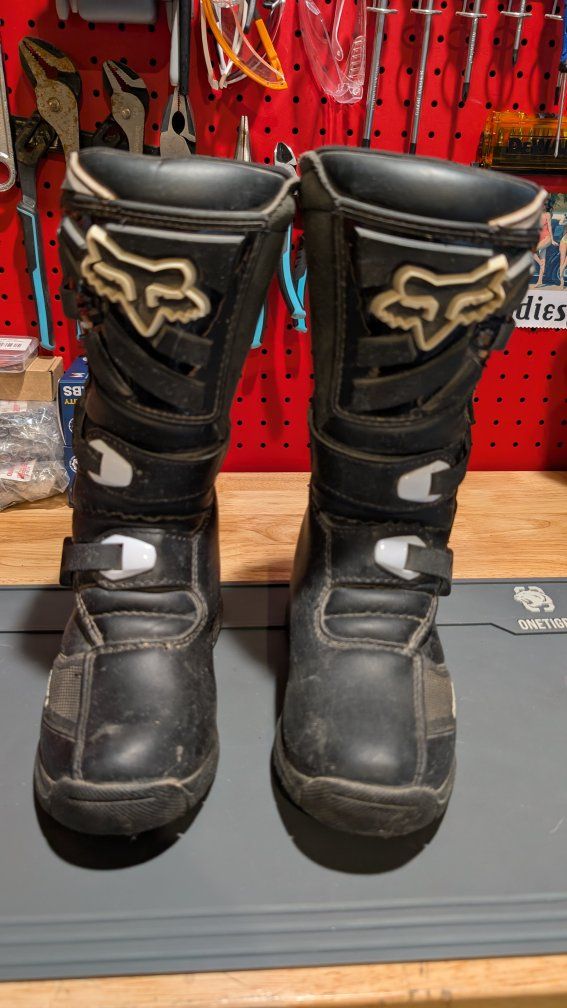 FOX Comp 3 Youth Size 2 Motocross Boots
