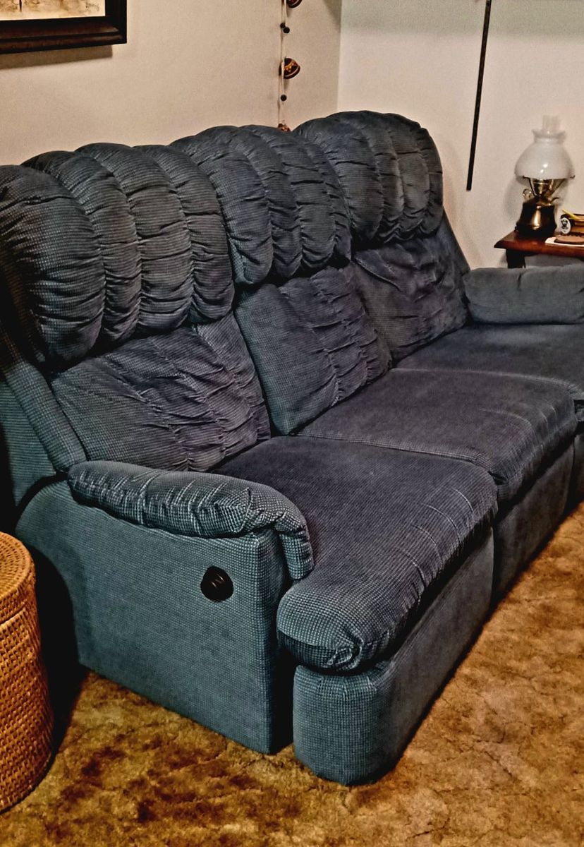 Dual Recliner Couch