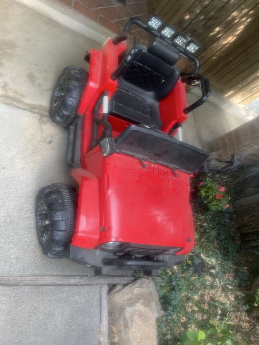Jeep battery operated with remote