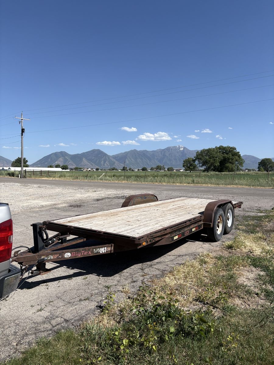 20’ BigTex 14k trailer