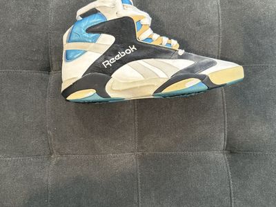 Shaquille O’Neal game worn shoe