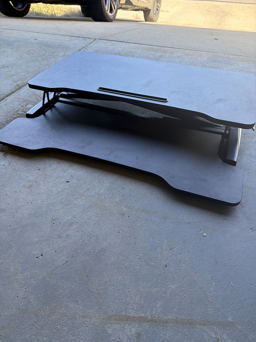 Main image 3