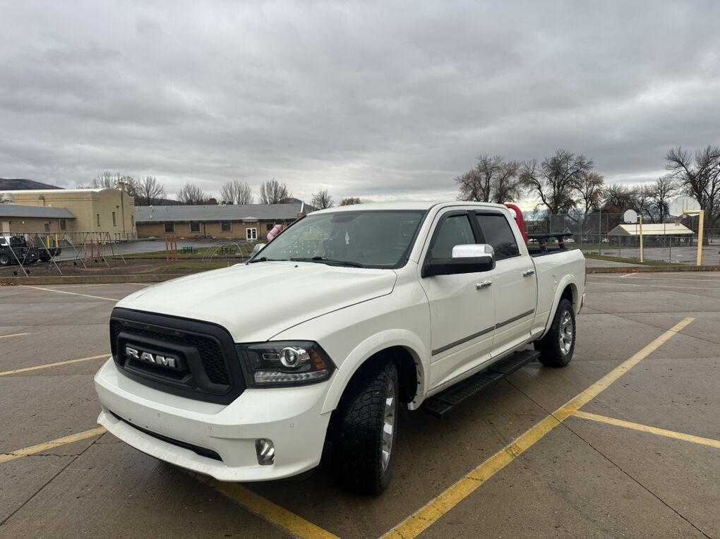 2016 RAM 1500 Laramie