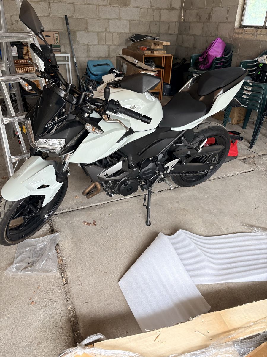 Kawasaki z400