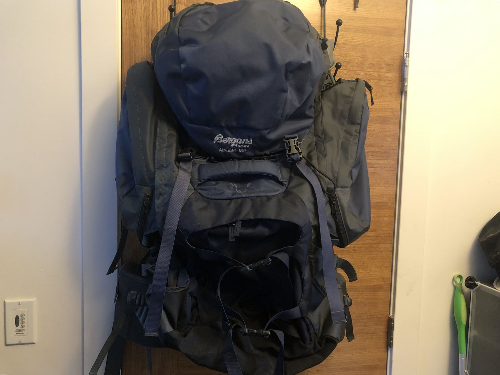 Bergans of Norway Alpinist 85L Internal Frame Camping Hiking Backpack