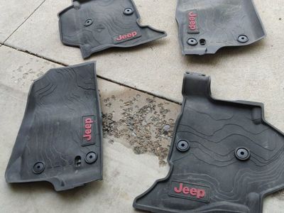 Jeep Rubicon floor mats