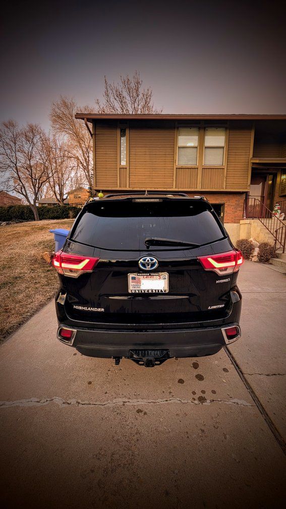 2019 TOYOTA HIGHLANDER Hybrid Limited