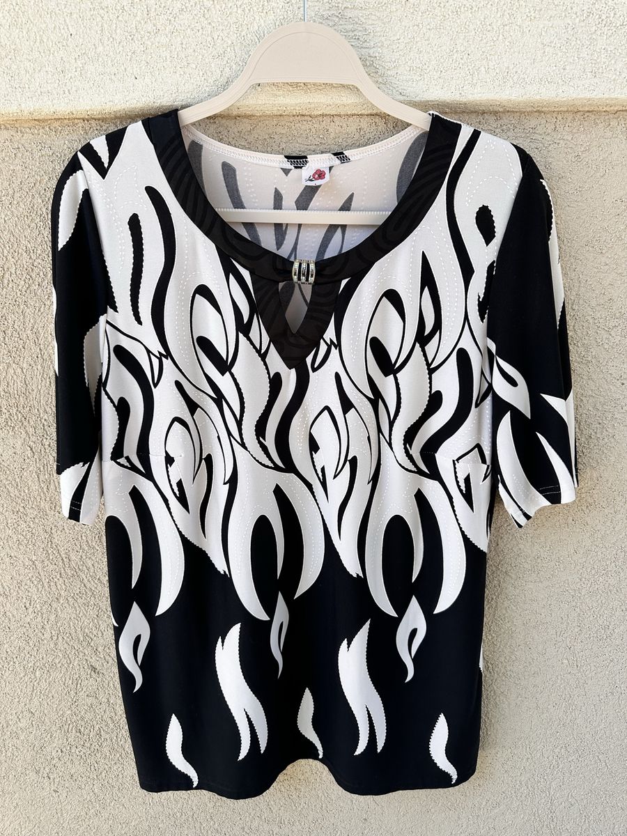 Women's Tribal Flame Print Top