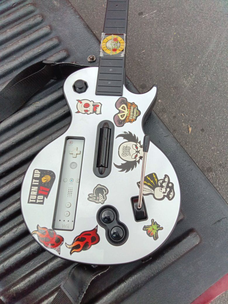 Wii Gibson Rock Hero Guitar With Controller.