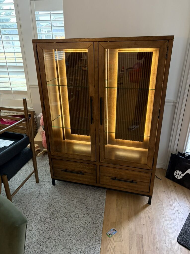 Display Cabinet - BRAND NEW