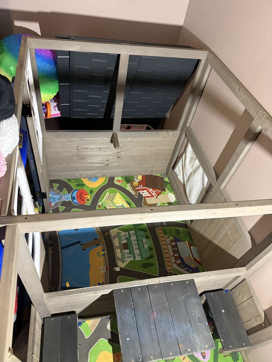 Outdoor Kids Play House