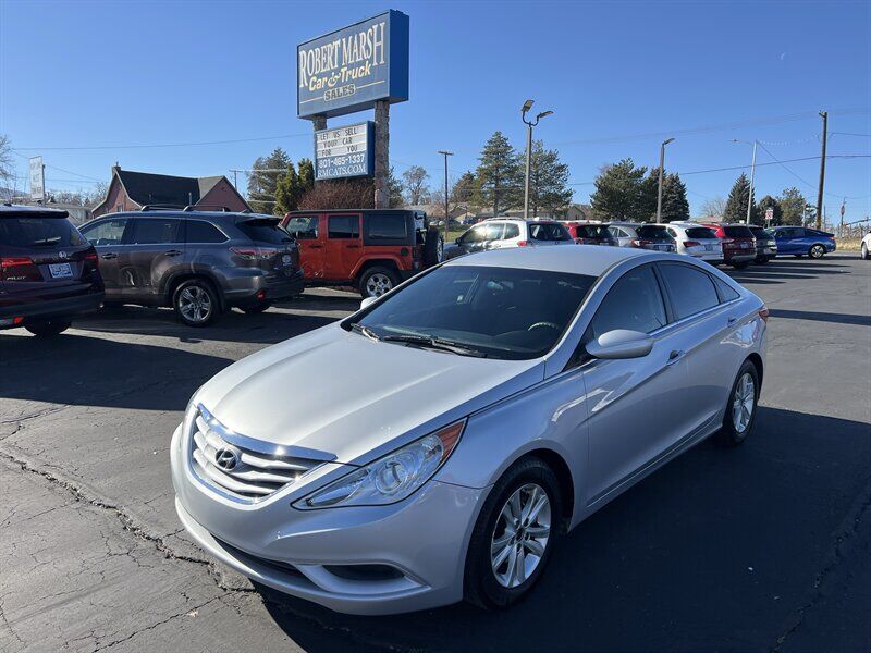 2011 HYUNDAI SONATA GLS