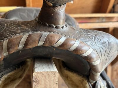 Vintage Tooled Leather Western Saddle