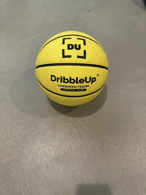 DribbleUp Smart Basketball Trainer