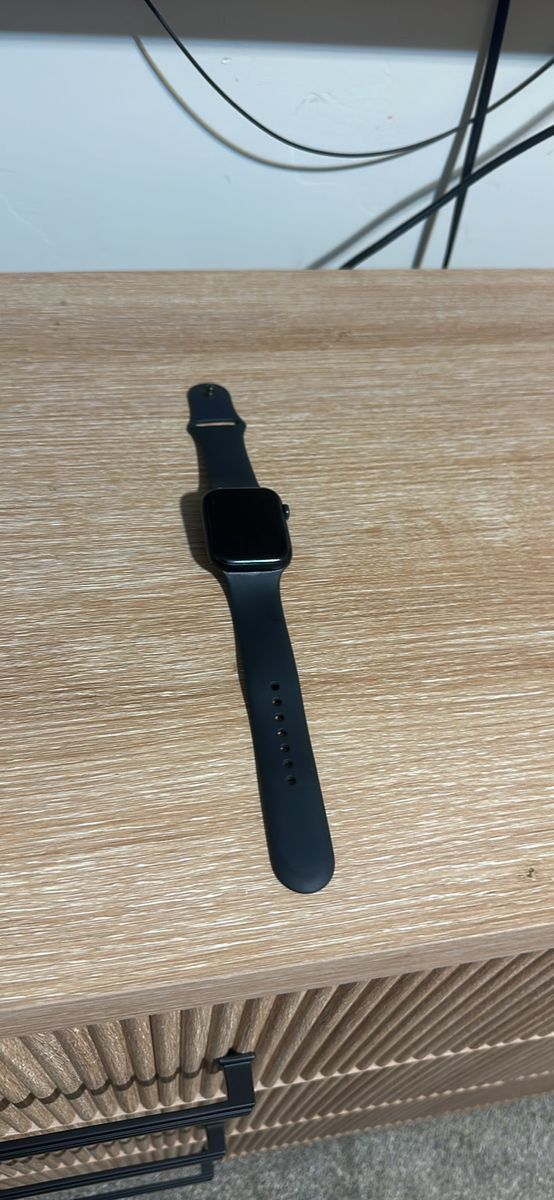 Apple Watch SE 44mm cellular