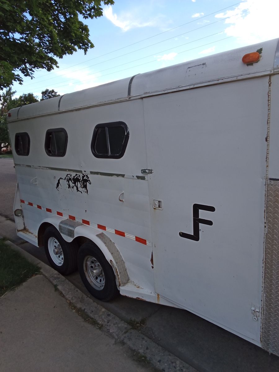 1987 Charmac Horse Trailer