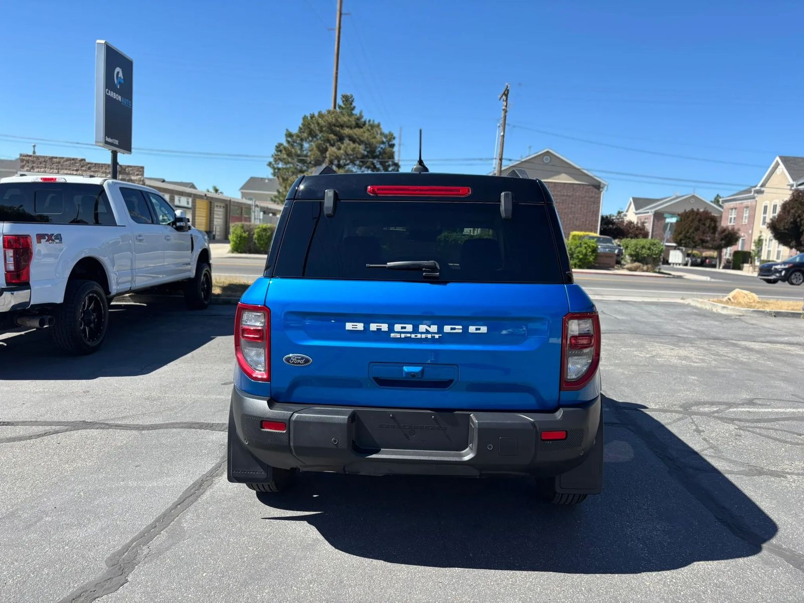 Main image 6