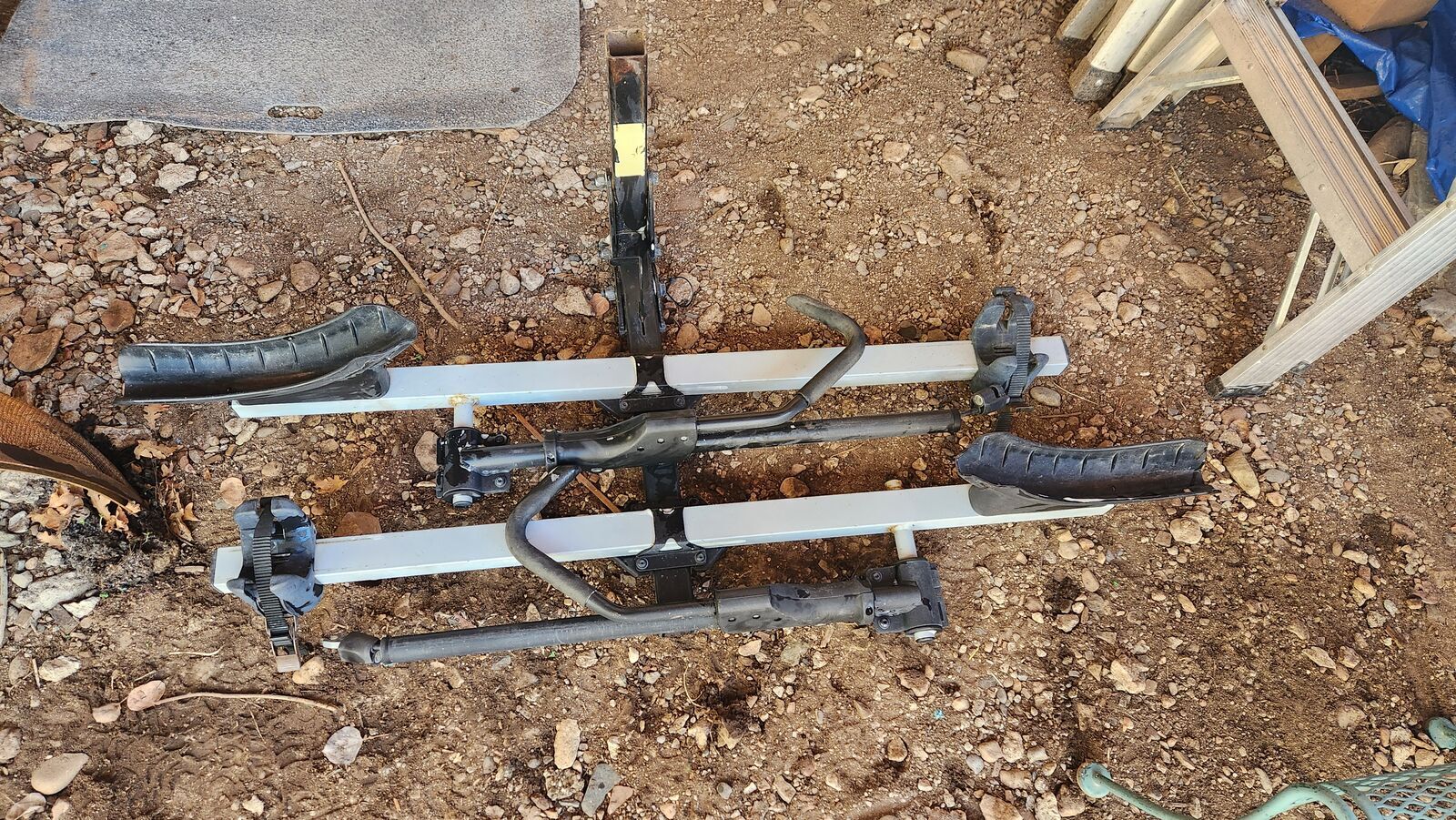 THULE T2/T4 Hitch Bike Rack